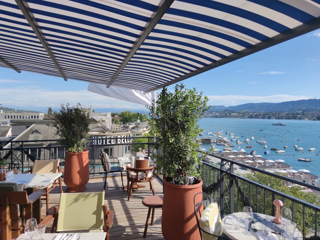 La Mūna Rooftop at La Réserve Eden au Lac