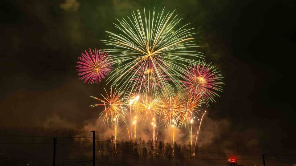 Sonnwendfeier Oensingen: Biggest Firework Display Switzerland