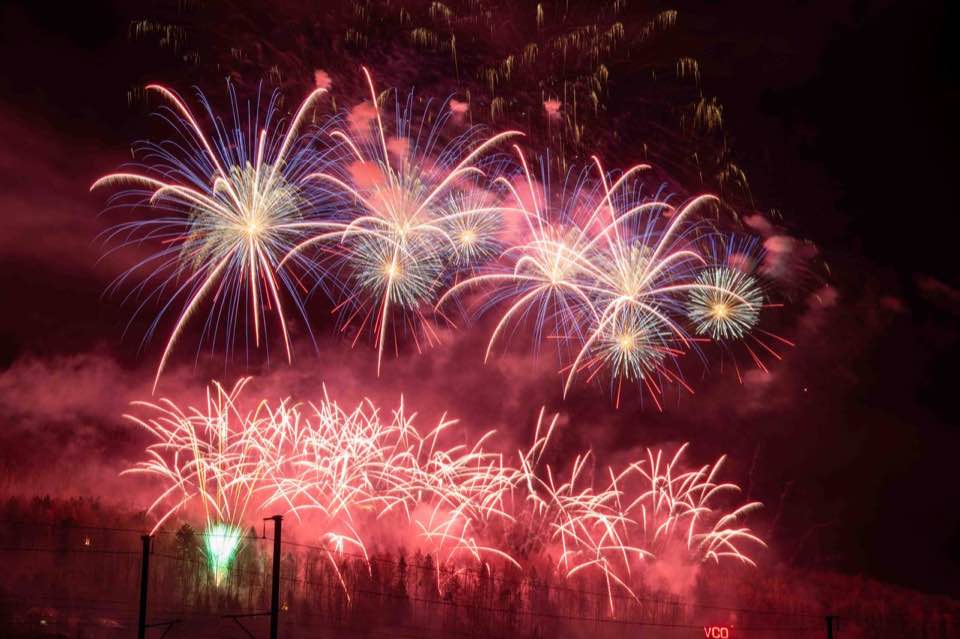 Sonnwendfeier Oensingen: Biggest Firework Display Switzerland