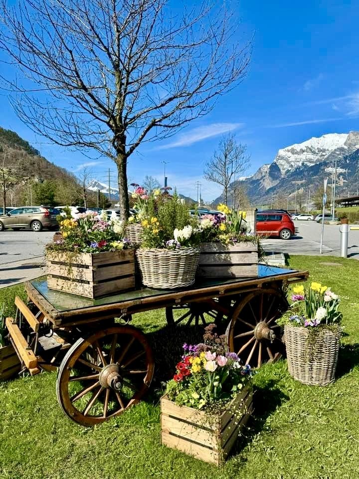 Landquart Fashion Outlet Switzerland Sunday shopping