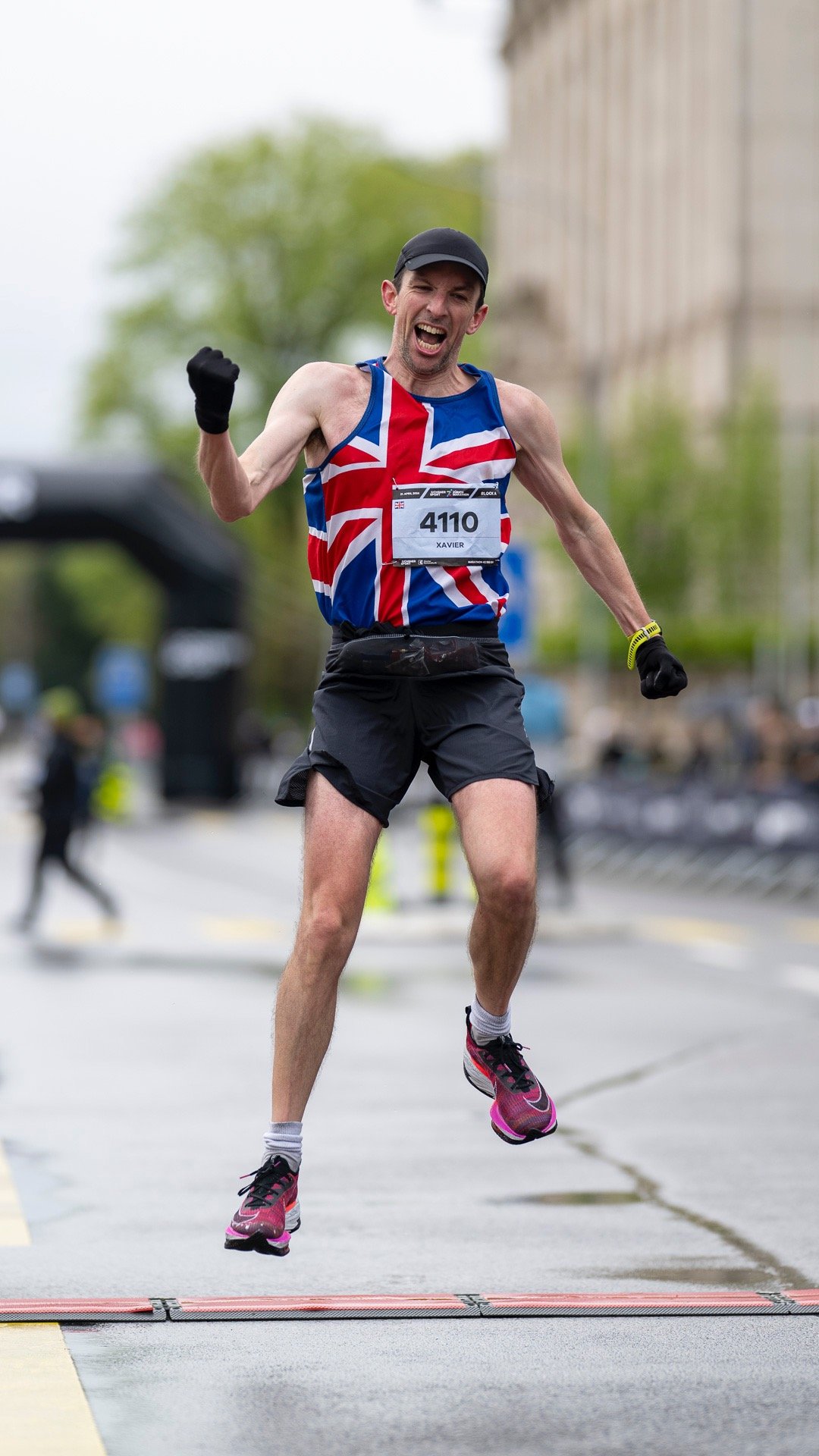Zurich Marathon by Geoff Pegler 