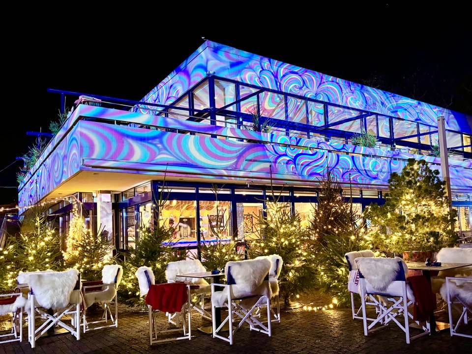 LAKE SIDE WINTER WONDERLAND